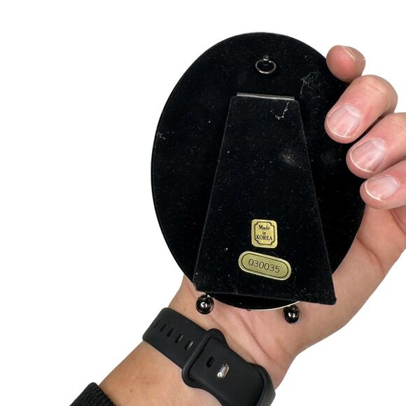 VTG Standing Oval Picture Frame Metal International House IH Black Star Bowon - Picture 2 of 2